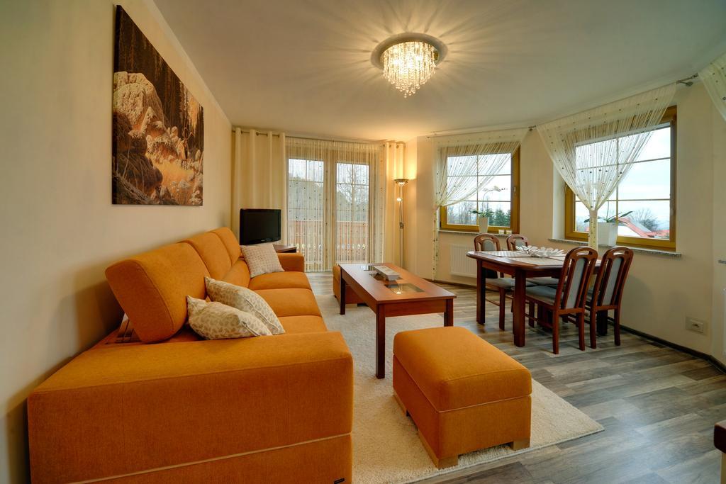 Apartamenty Sun Seasons 24 - Panorama カルパッチ 部屋 写真
