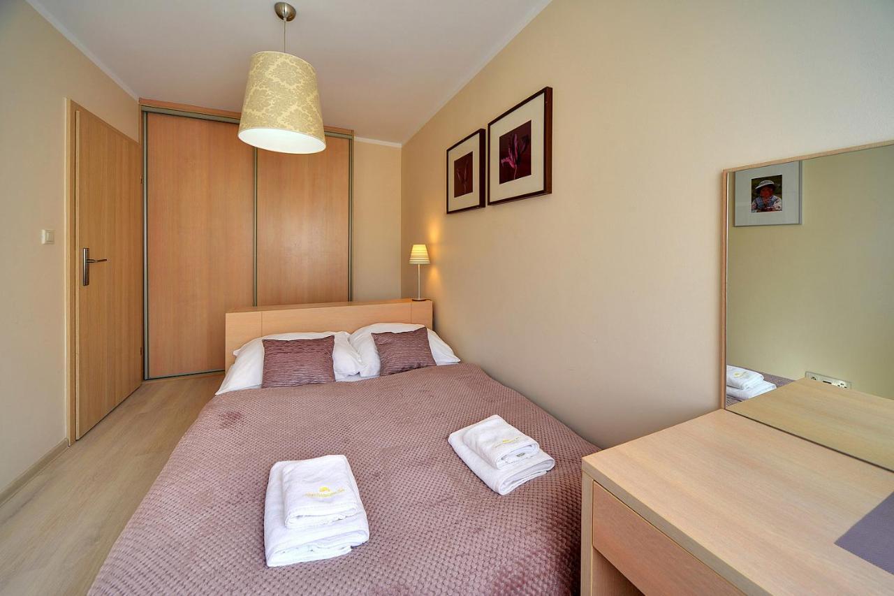 Apartamenty Sun Seasons 24 - Panorama カルパッチ エクステリア 写真